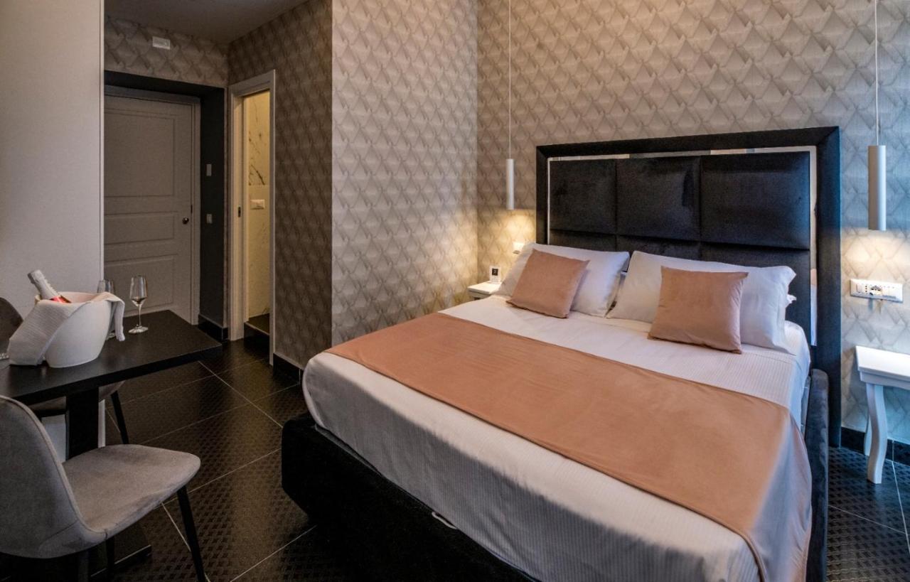 Luna Luxury Bed And Breakfast Neapel Exteriör bild